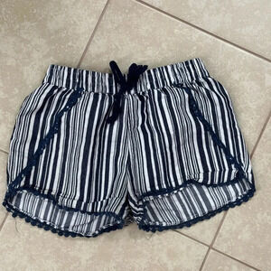 Girls Kids Delia’s striped‎ White/Blue Shorts size L